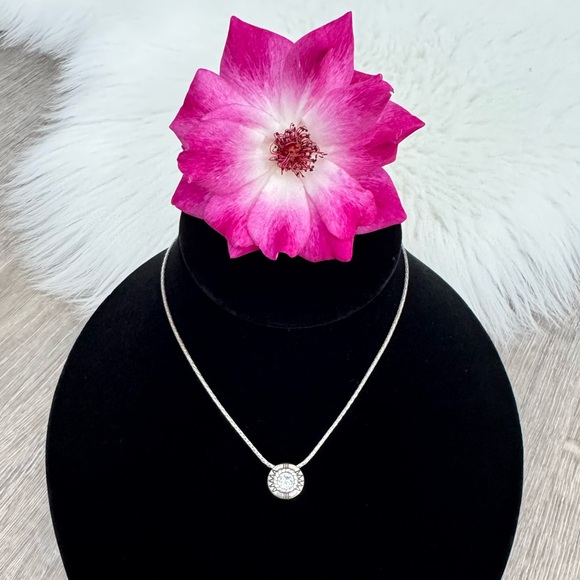 💞 BRIGHTON Fortino Petite Reversible Crystal Pendant Necklace - Picture 5 of 7